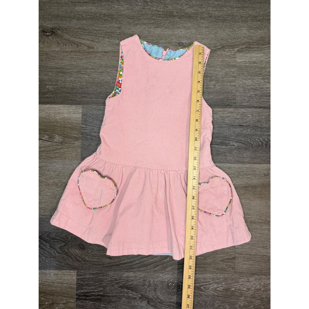 Mini Boden Girls Pink Corduroy Heart Pocket Jumper Dress Floral Trim Size 4T-5T - Picture 3 of 10